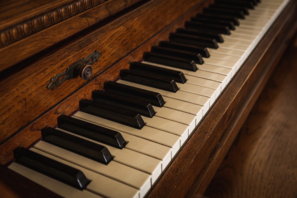 Piano Repair Service Lincoln NE